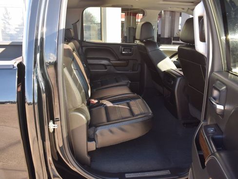 Used 2018 GMC Sierra 1500 Denali w/ Denali Ultimate Package image 11