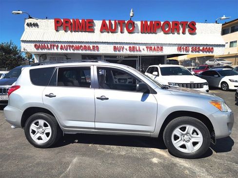 Used 2011 Toyota RAV4 2WD w/ Base L4 Extra Value Pkg image 1