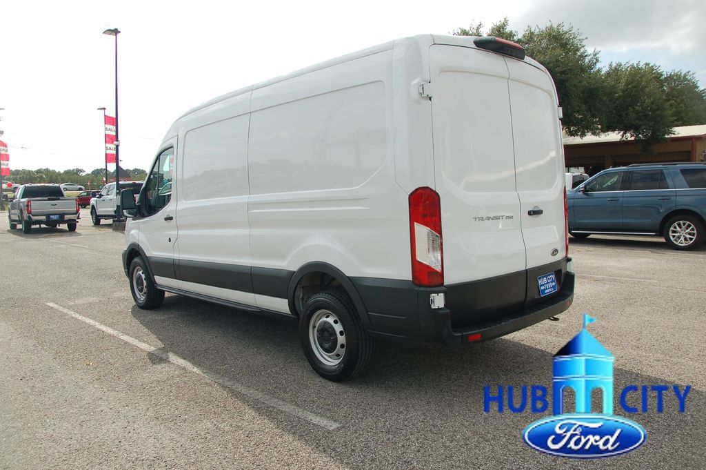 Used 2023 Ford Transit 250 Medium Roof RWD image 3