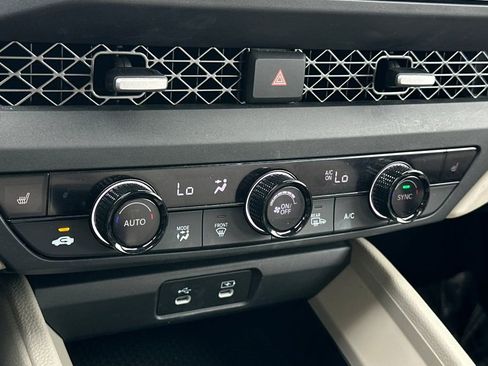 Used 2023 Honda Accord EX image 21