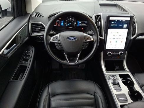 Used 2022 Ford Edge SEL w/ Convenience Package image 11