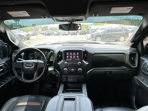 Used 2021 GMC Sierra 1500 AT4 AWD/4WD image 3