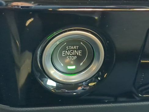 Used 2024 Chevrolet Silverado 1500 RST RWD image 27