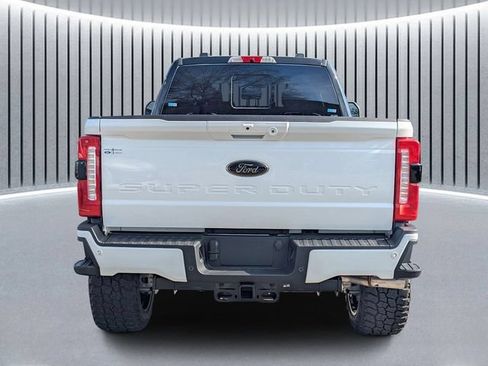 New 2026 Ford F250 Lariat w/ Black Appearance Package AWD/4WD image 6