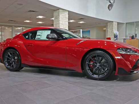 New 2026 Toyota Supra RWD image 7