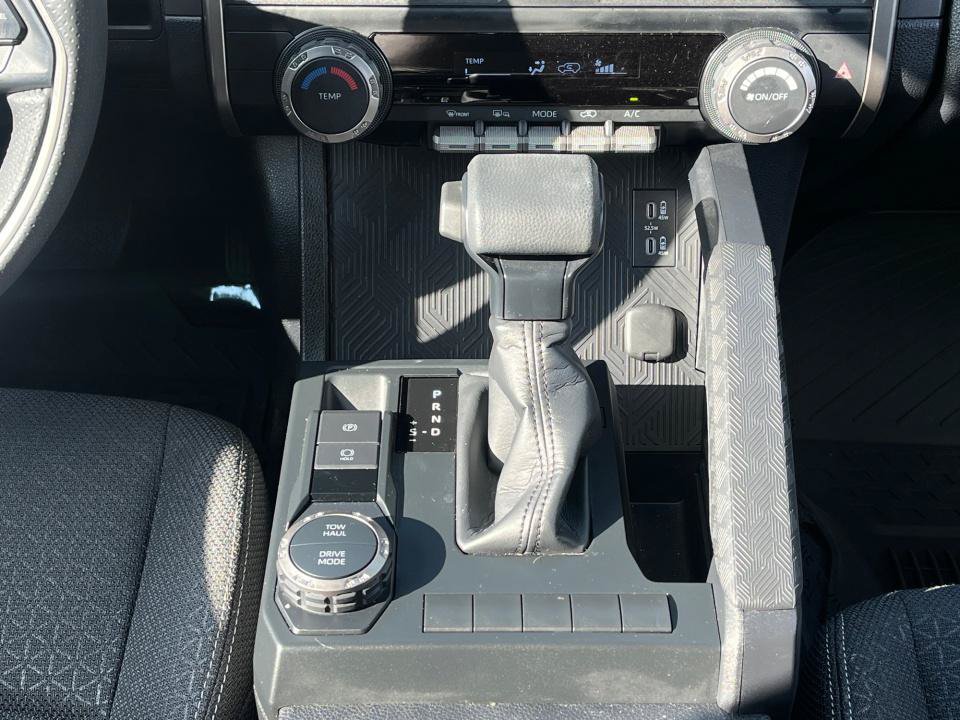 Used 2026 Toyota 4Runner SR5 RWD image 19