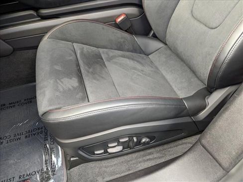 Certified 2024 Porsche Taycan GTS image 5