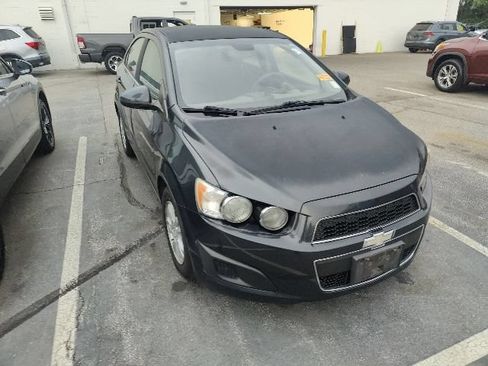 Used 2014 Chevrolet Sonic LT FWD image 19