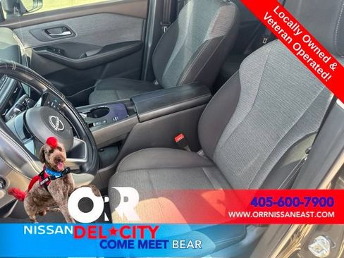 Used 2023 Nissan Rogue SV FWD image 13