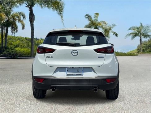 Used 2021 MAZDA CX-3 Sport FWD image 5