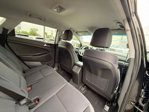Used 2020 Hyundai Tucson Value AWD/4WD image 19
