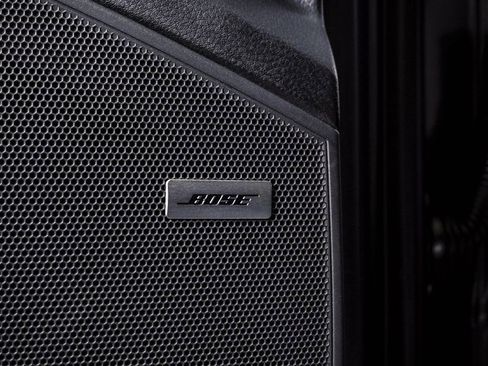 Used 2025 Porsche Cayenne Coupe image 27