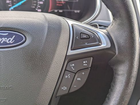 Used 2018 Ford Edge Titanium w/ Equipment Group 302A AWD/4WD image 26