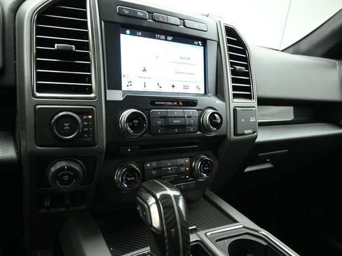 Used 2018 Ford F150 Raptor w/ Equipment Group 802A Luxury AWD/4WD image 15