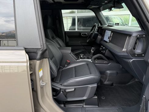 Used 2025 Ford Bronco Badlands AWD/4WD image 44