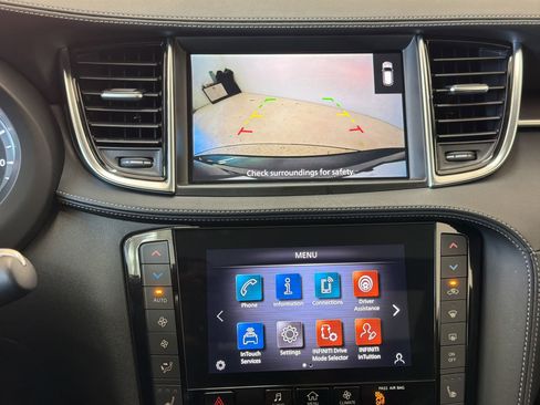 Used 2022 INFINITI QX50 Luxe image 23