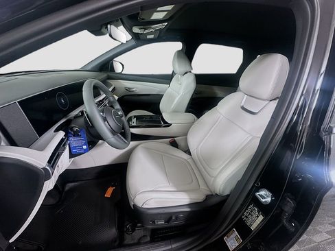 New 2026 Hyundai Tucson Limited AWD/4WD image 16