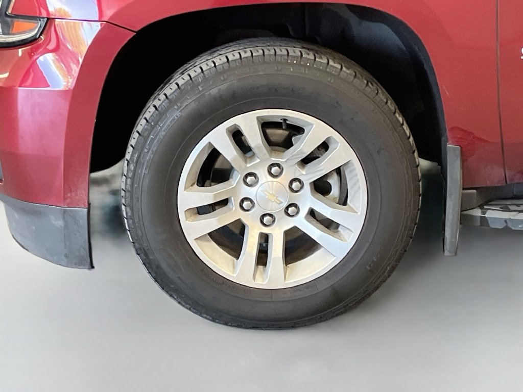 Used 2017 Chevrolet Suburban LT AWD/4WD image 35