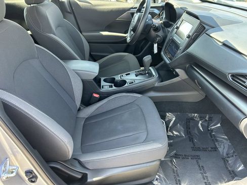 Used 2025 Subaru Impreza 2.0i AWD/4WD image 9