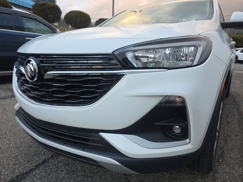 Used 2023 Buick Encore GX Preferred w/ Cold Weather Comfort Package image 12