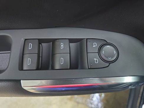 New 2026 Chevrolet Traverse Z71 w/ Driver Confidence Package image 31