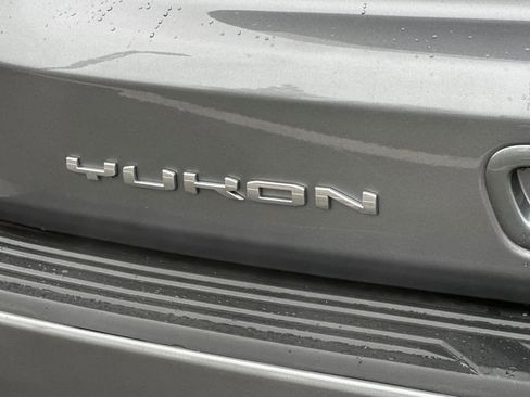 Used 2021 GMC Yukon Denali image 30