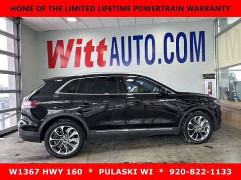 Used 2023 Lincoln Nautilus Reserve w/ Luxury Package image 1