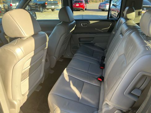 Used 2011 Honda Pilot EX-L image 12