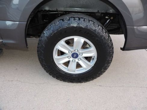 Used 2018 Ford F150 XLT RWD image 14