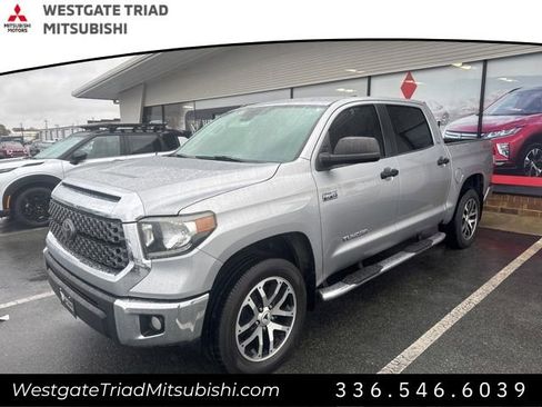 Used 2018 Toyota Tundra SR5 image 3