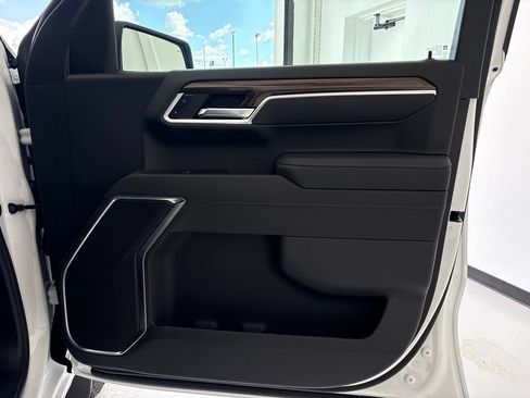New 2026 Chevrolet Silverado 1500 LT AWD/4WD image 36