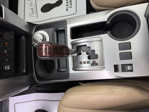 Used 2018 Toyota 4Runner Limited AWD/4WD image 16