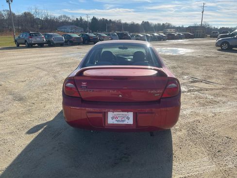 Used 2005 Dodge Neon SXT image 3