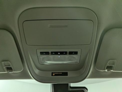 Used 2020 GMC Canyon SLE w/ Driver Alert Package image 20