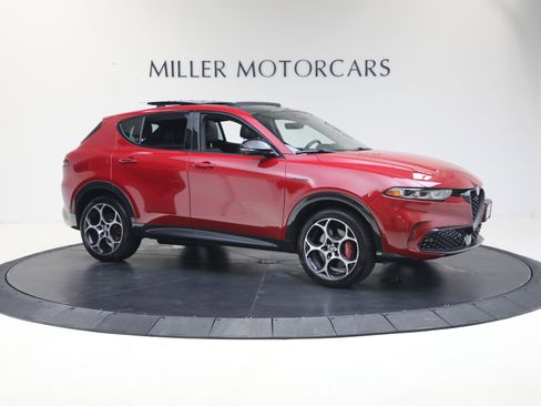 Used 2024 Alfa Romeo Tonale Veloce image 9