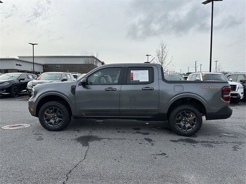 Used 2025 Ford Maverick Tremor image 5