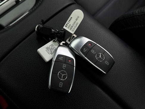 Used 2024 Mercedes-Benz GLS 450 4MATIC image 57