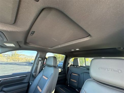 Used 2024 GMC Sierra 2500 AT4 w/ AT4 Premium Plus Package image 20