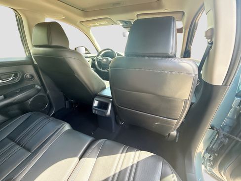 Certified 2024 Honda HR-V EX-L image 28
