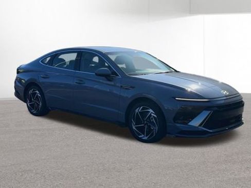 New 2026 Hyundai Sonata SEL image 2