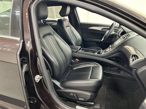Used 2020 Lincoln MKZ AWD w/ Convenience Package image 23