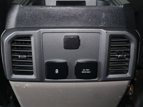Used 2019 Ford F150 XLT w/ Equipment Group 302A Luxury AWD/4WD image 31