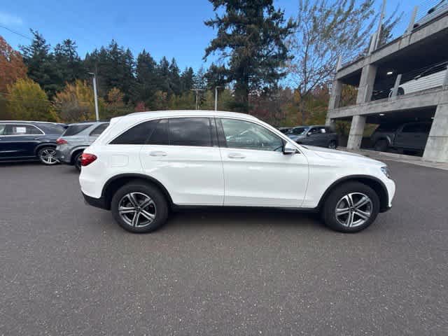 Used 2019 Mercedes-Benz GLC 300 4MATIC image 4