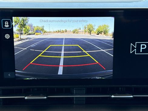 Used 2024 Hyundai Kona SEL FWD image 27