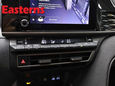 Used 2025 Toyota Camry LE image 20