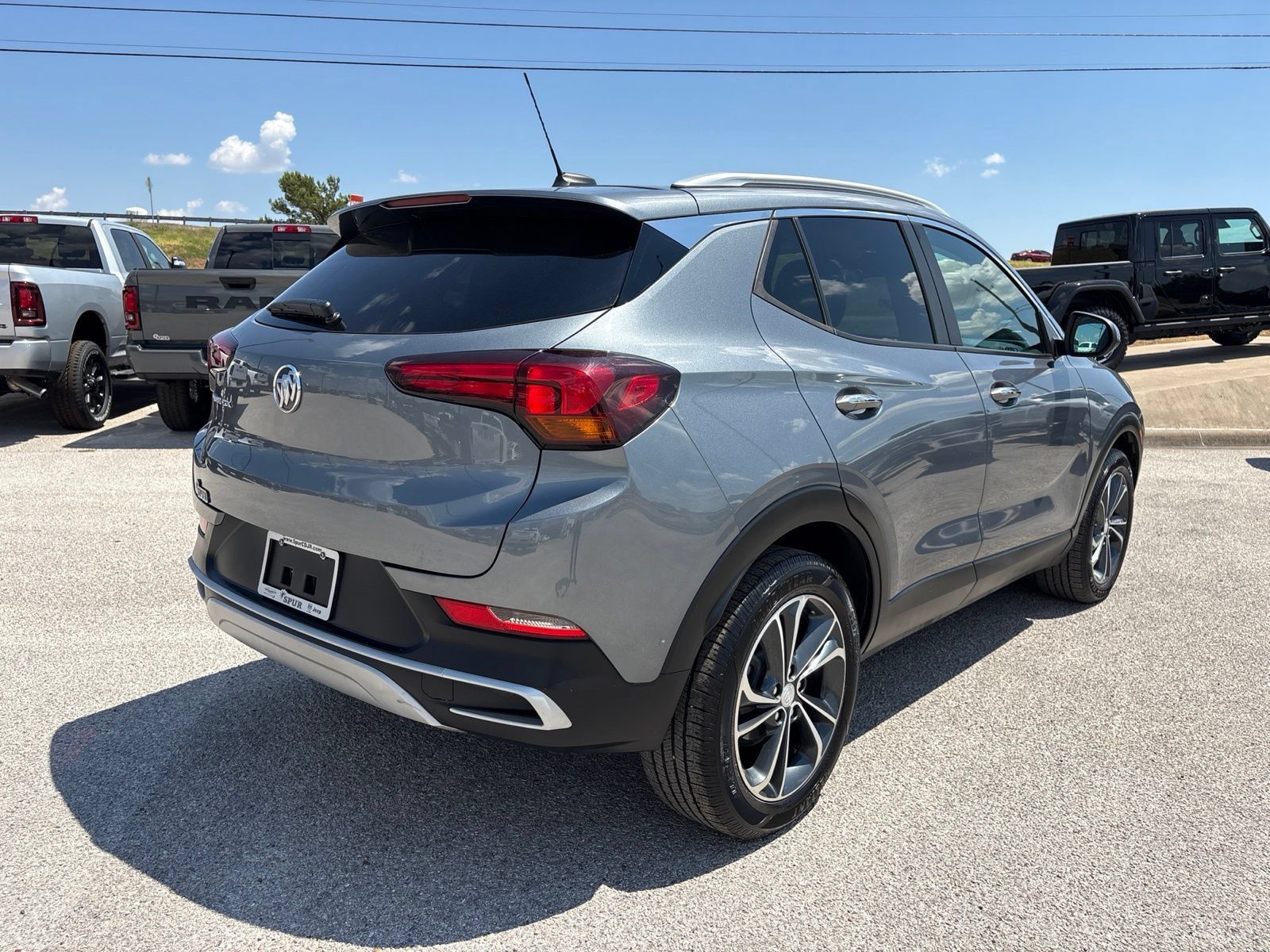Used 2022 Buick Encore GX Select FWD image 6