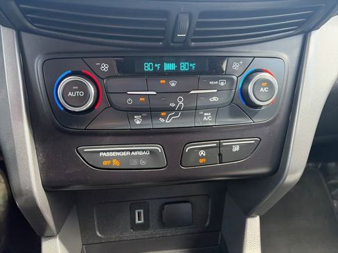 Used 2017 Ford Escape SE AWD/4WD image 49