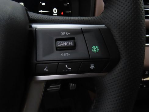 New 2025 Mitsubishi Outlander SEL image 12