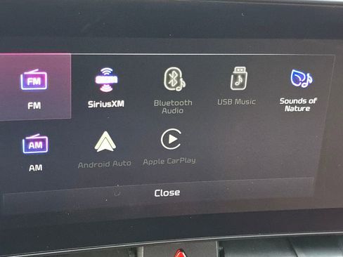 Used 2023 Kia Sportage SX image 11