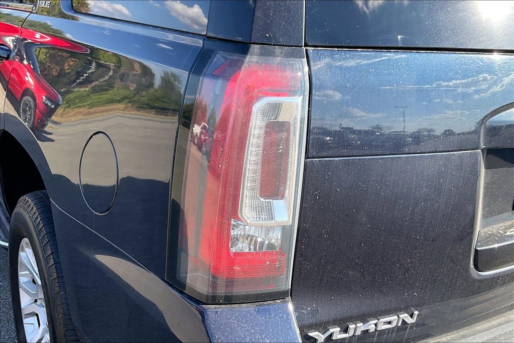 Used 2017 GMC Yukon SLE AWD/4WD image 27